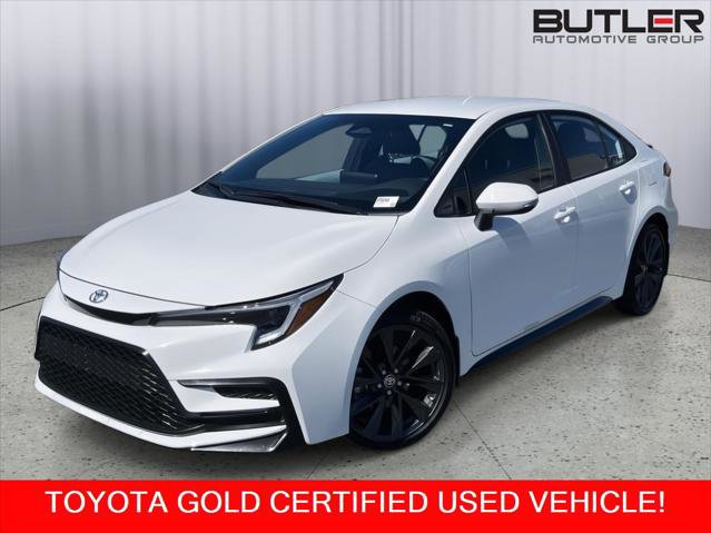 Certified 2026 Toyota Corolla SE FWD image 1