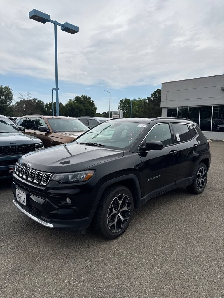 Used 2025 Jeep Compass Limited