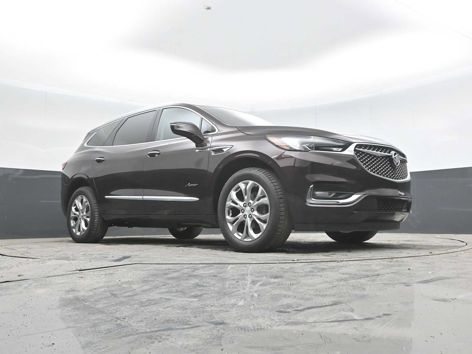 Used 2020 Buick Enclave Avenir w/ Avenir Technology Package AWD/4WD image 49