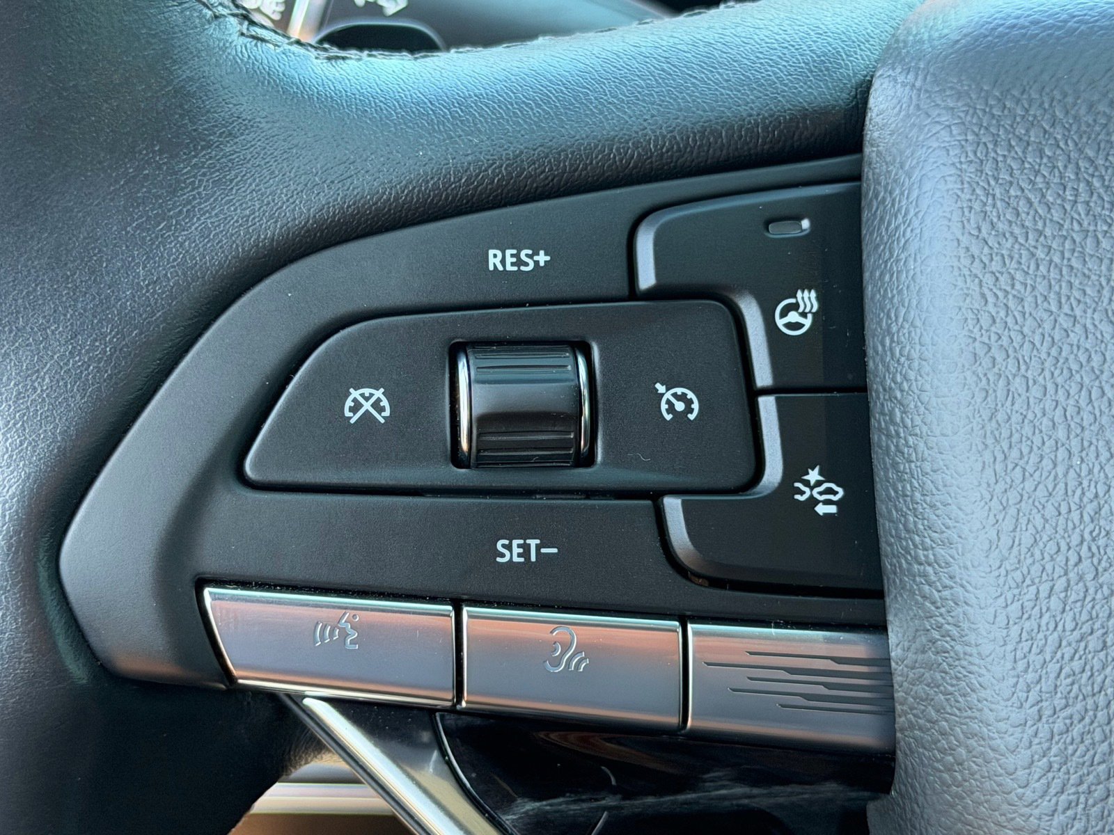 Used 2021 Cadillac Escalade Sport RWD image 20