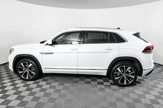 New 2026 Volkswagen Atlas Cross Sport SEL Premium R-Line image 3