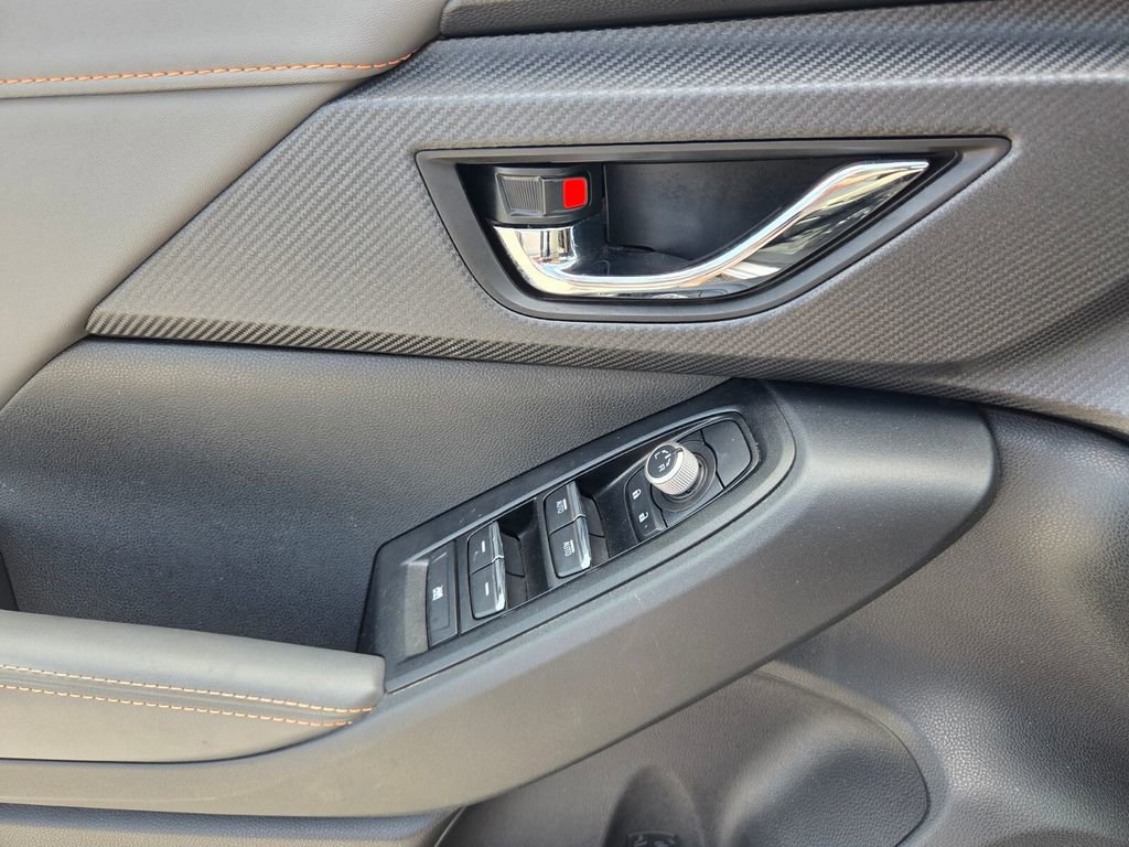 Used 2025 Subaru Crosstrek 2.5i Limited w/ Popular Package #3A AWD/4WD image 21