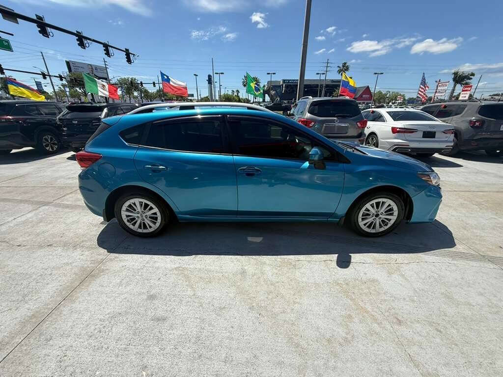 Used 2017 Subaru Impreza 2.0i Premium AWD/4WD image 3