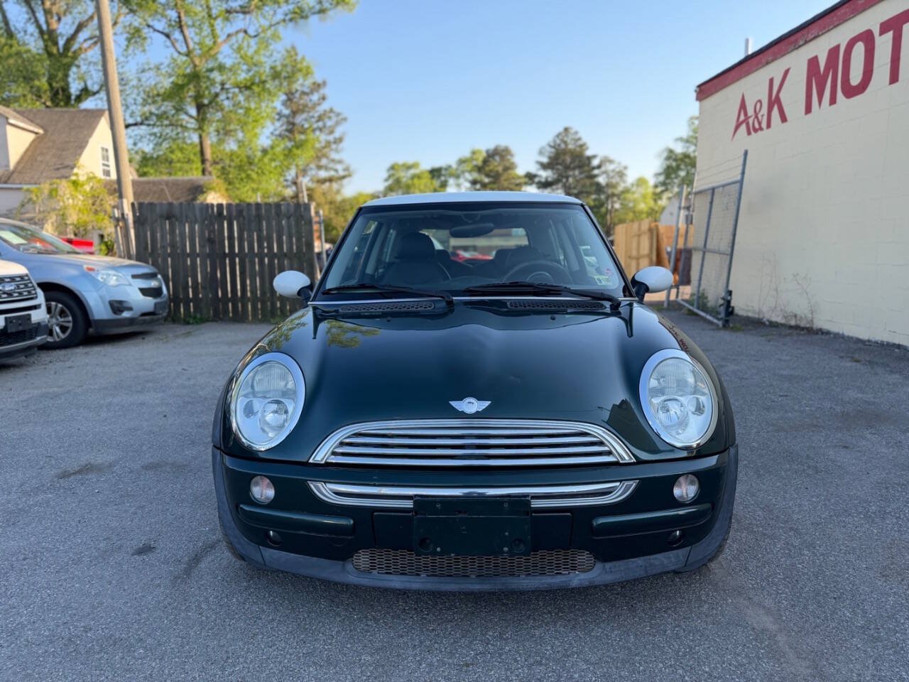 Used 2002 MINI Cooper Hardtop FWD image 4