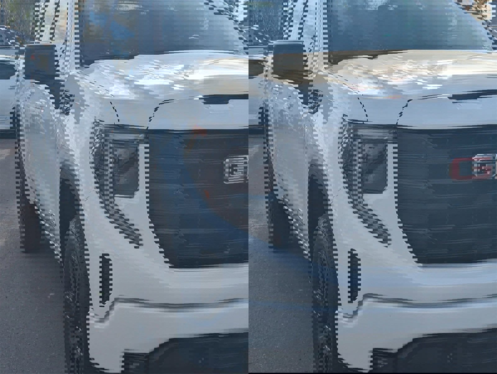 Used 2025 GMC Sierra 1500 Elevation image 4