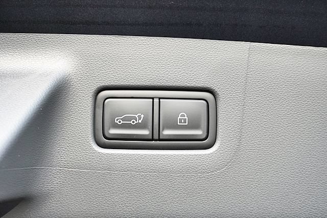 New 2026 Hyundai Santa Fe SEL FWD image 18