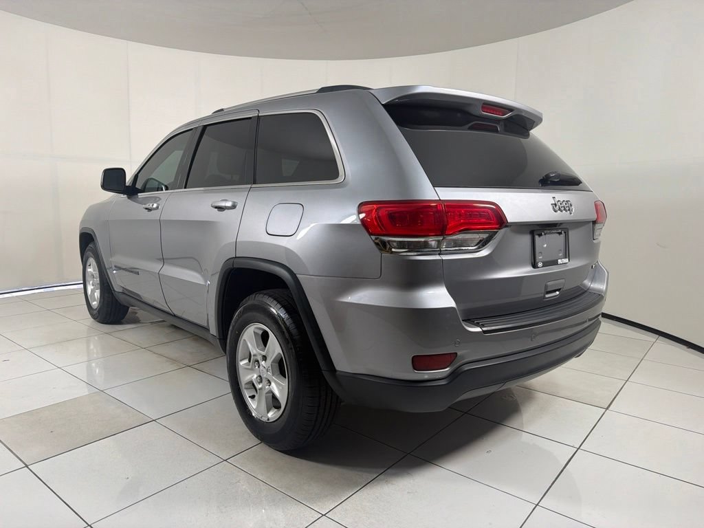 Used 2017 Jeep Grand Cherokee Laredo w/ Quick Order Package 2BE RWD image 7