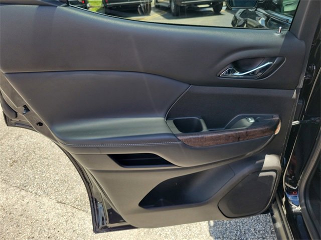 Used 2023 GMC Acadia Denali w/ Trailering Package image 14