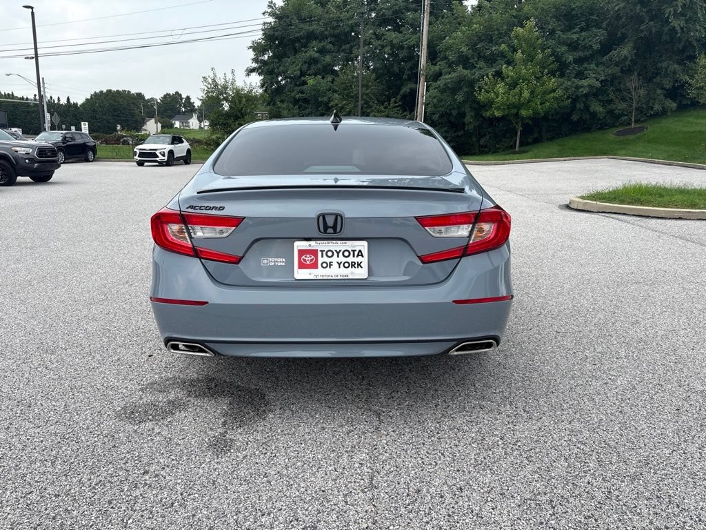 Used 2022 Honda Accord Sport image 4