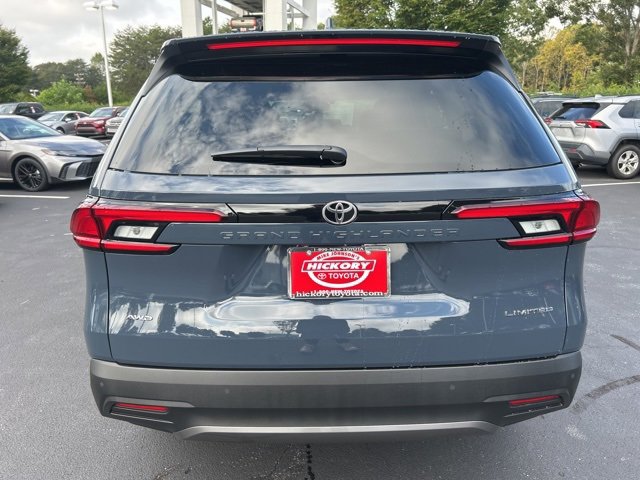 New 2026 Toyota Grand Highlander Limited image 6