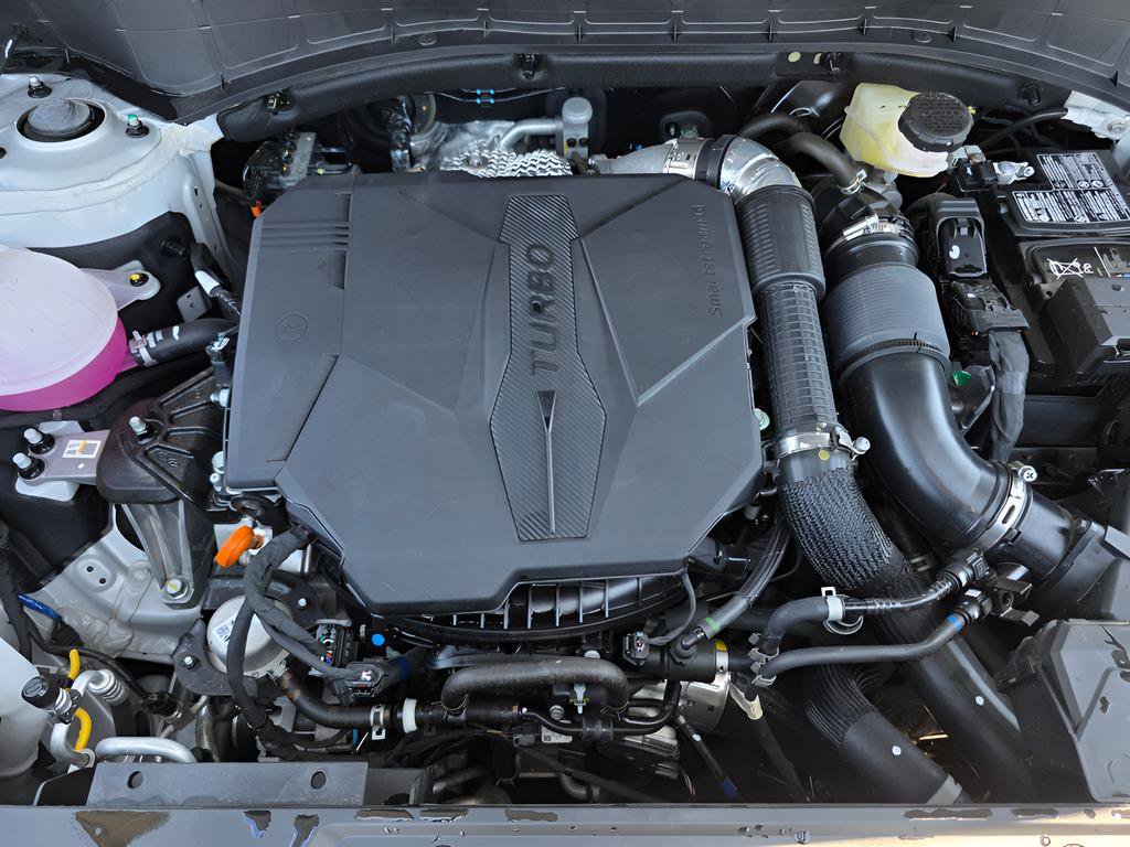 Certified 2025 Hyundai Santa Fe SEL AWD/4WD image 11