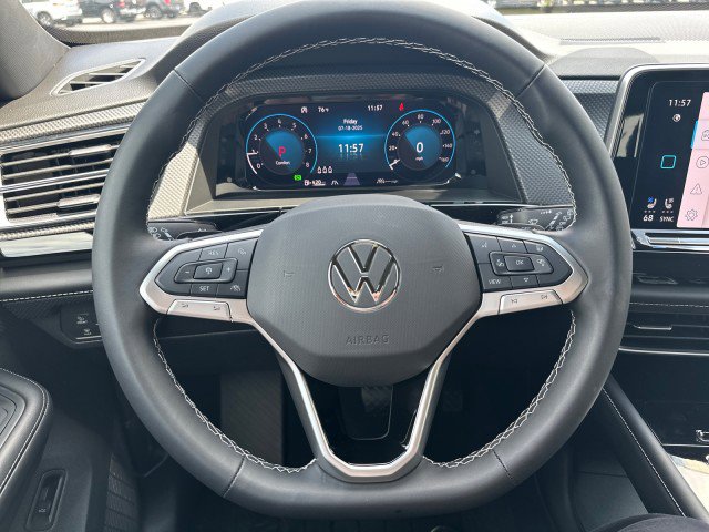 New 2025 Volkswagen Atlas Cross Sport SEL image 33