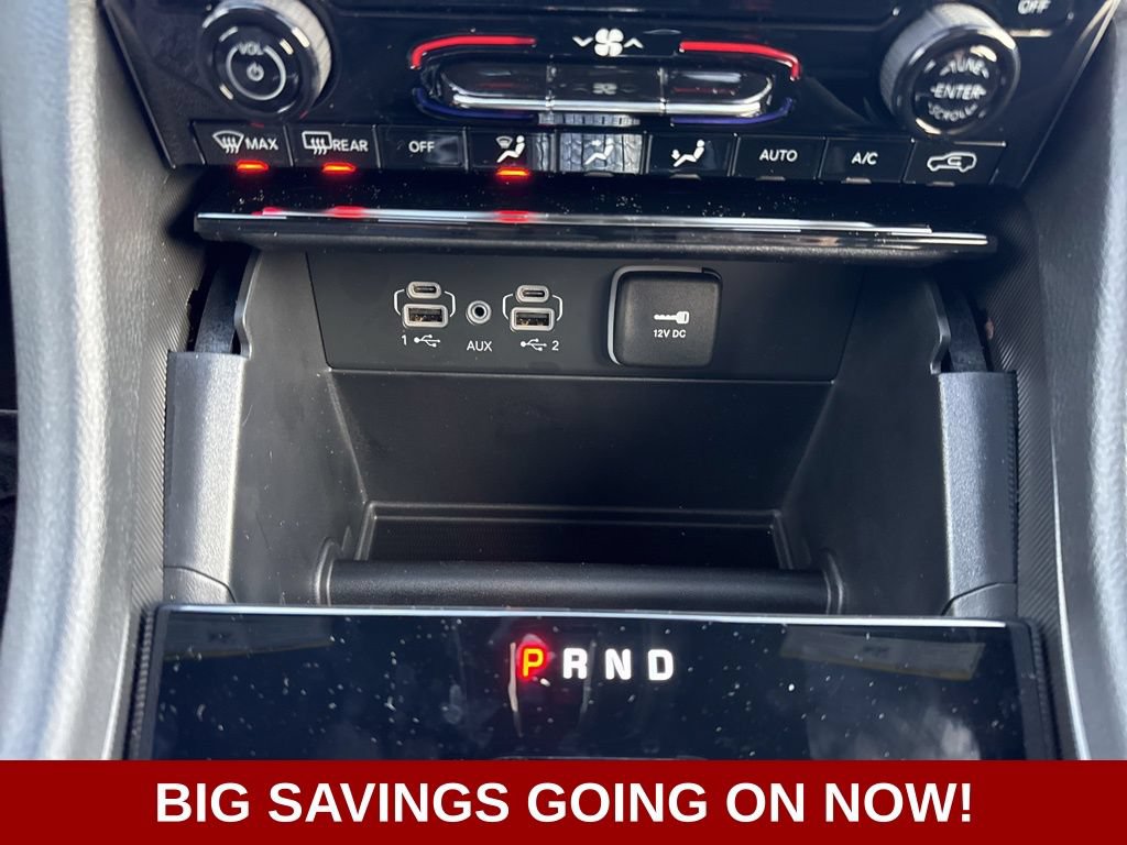 New 2025 Jeep Grand Cherokee L Laredo AWD/4WD image 32
