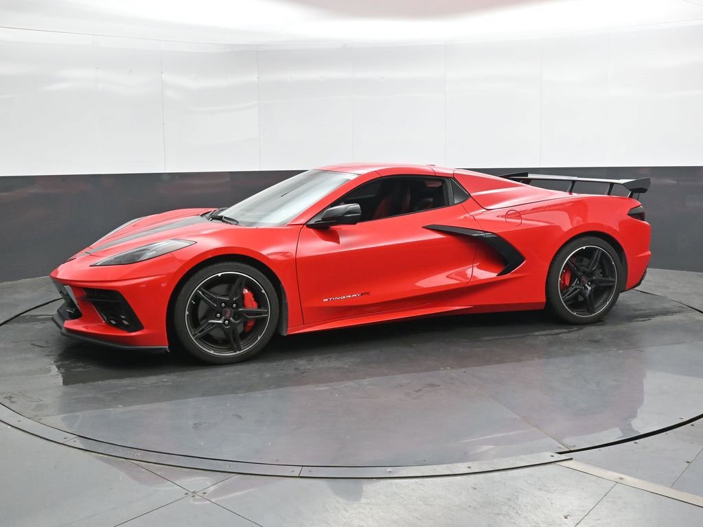Used 2022 Chevrolet Corvette Stingray Premium Conv w/ Z51 Performance Package RWD image 9