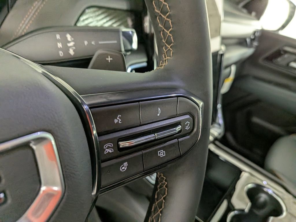 New 2026 GMC Yukon XL AT4 image 22