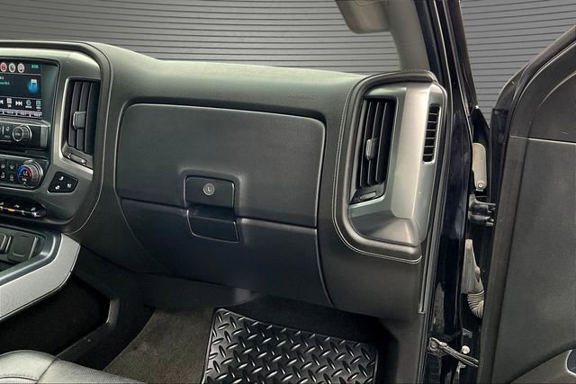 Used 2016 Chevrolet Silverado 2500 LTZ w/ LTZ Plus Package AWD/4WD image 27