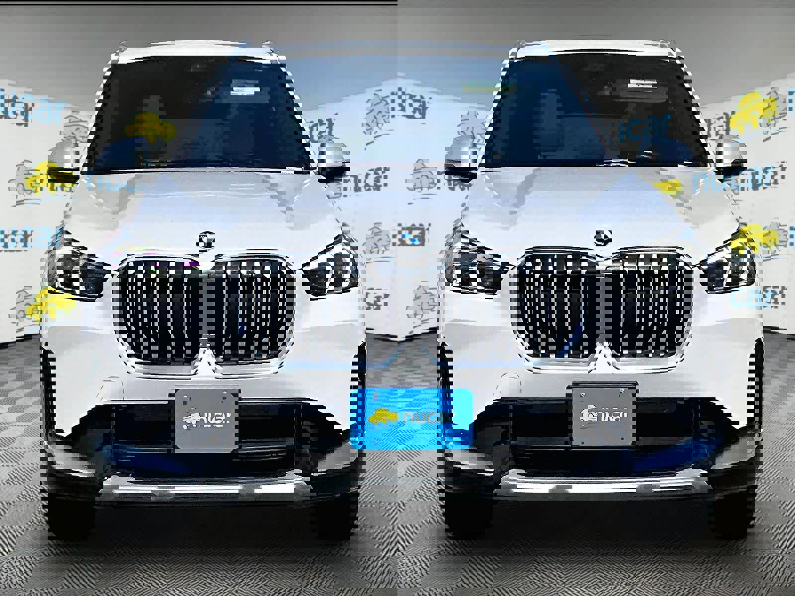 Used 2023 BMW X1 xDrive28i w/ Convenience Package AWD/4WD image 2