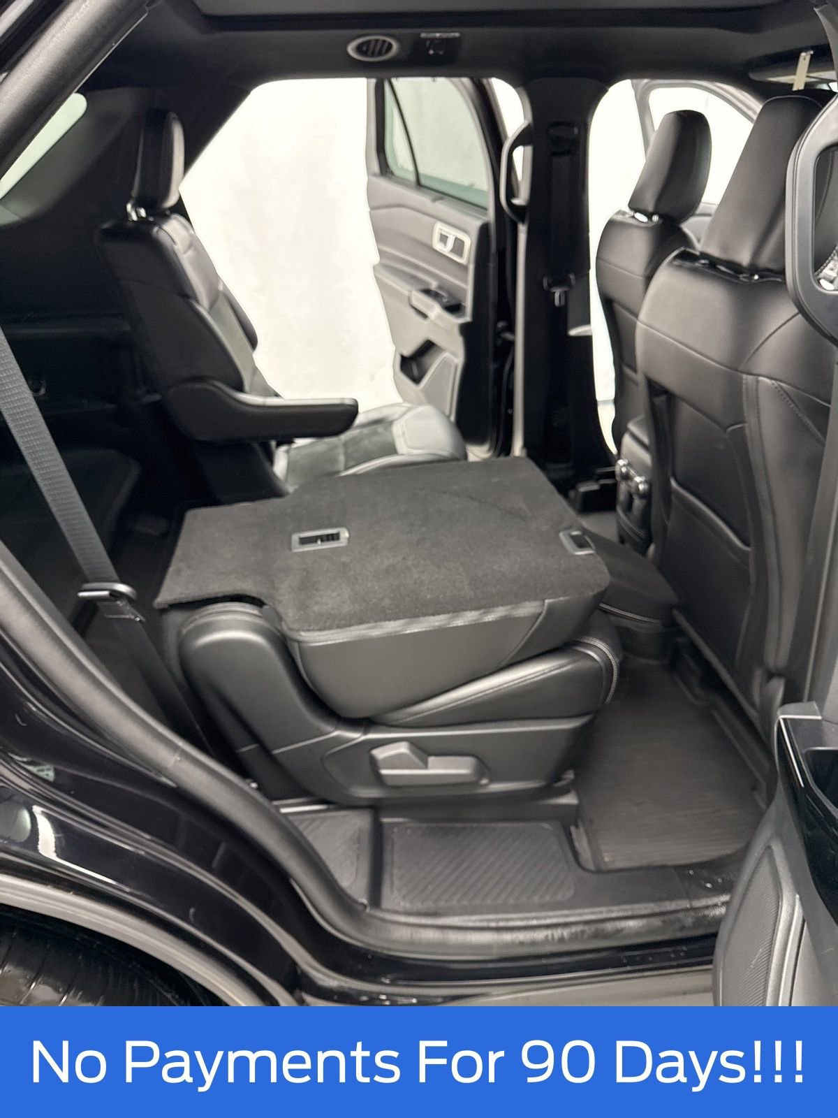 Used 2023 Ford Explorer ST image 44