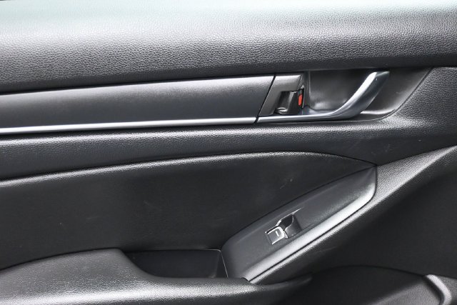 Used 2021 Honda Accord Sport image 10