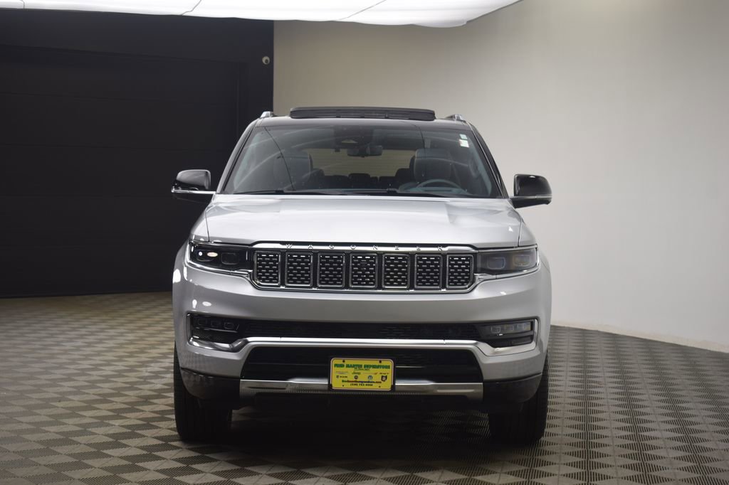 New 2024 Jeep Grand Wagoneer Series III AWD/4WD image 4