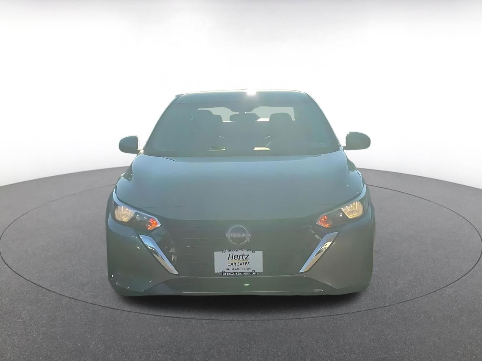 Used 2025 Nissan Sentra SV FWD image 4