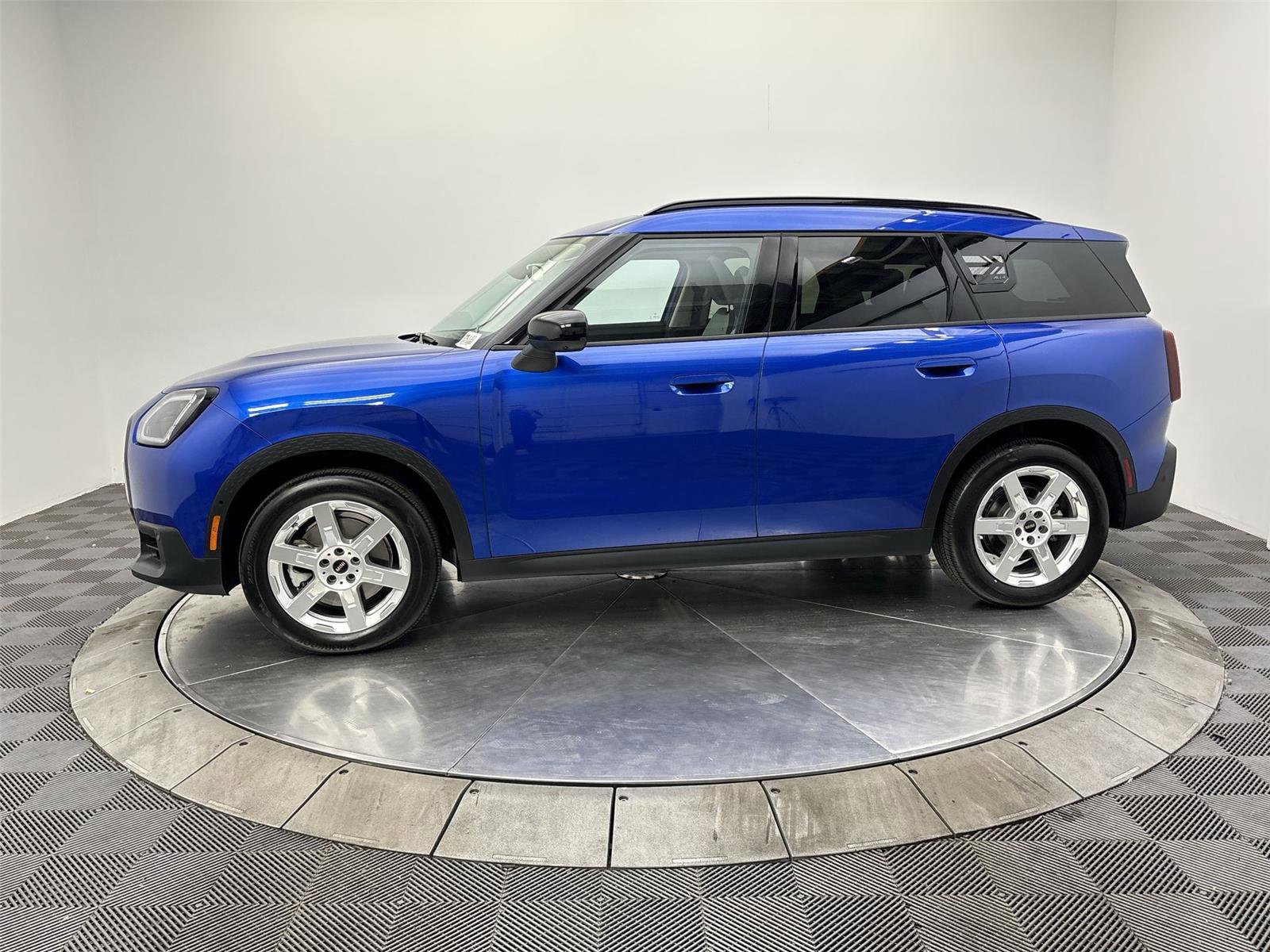 Used 2025 MINI Cooper Countryman S image 16