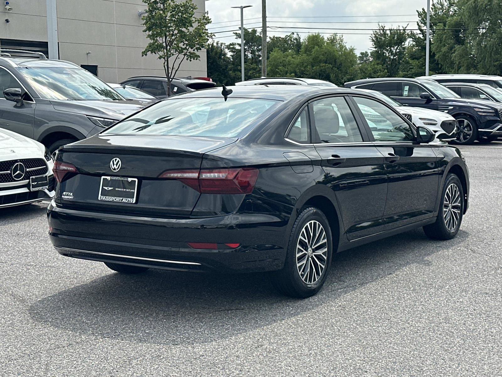 Used 2020 Volkswagen Jetta SE FWD image 5