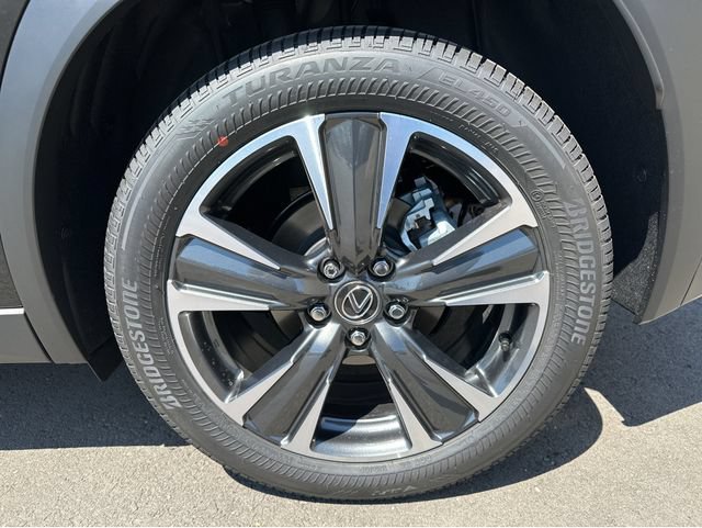 New 2026 Lexus UX 300h FWD image 23