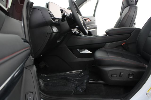 New 2026 Chevrolet Traverse Z71 image 18