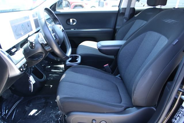 Used 2024 Hyundai Ioniq 5 SE RWD image 29