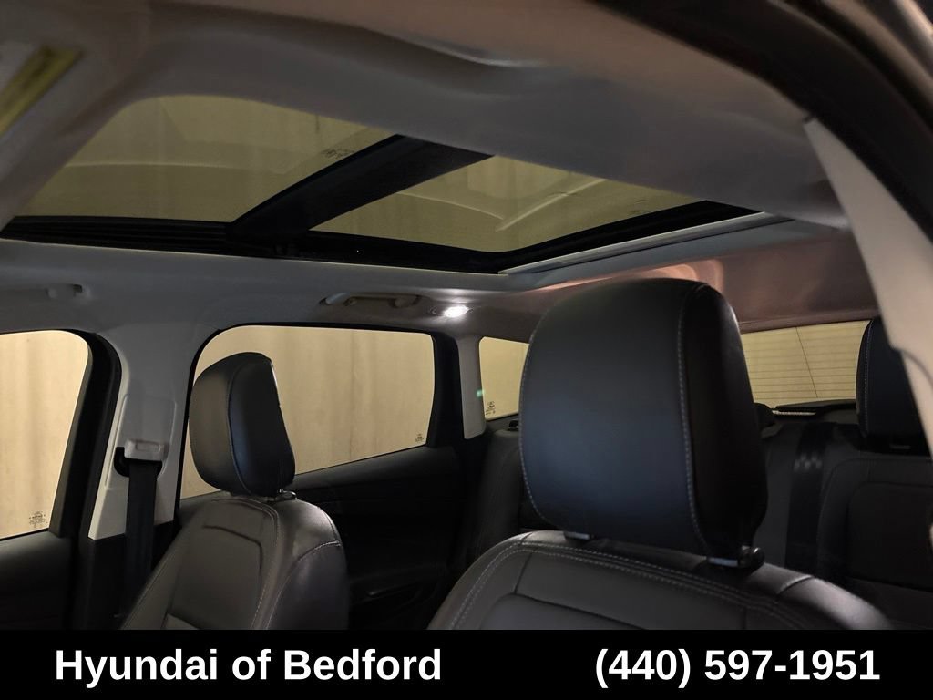 Used 2018 Ford Escape Titanium AWD/4WD image 21