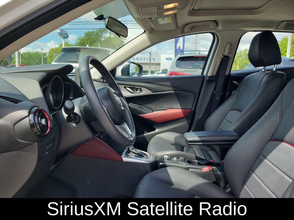 Used 2017 MAZDA CX-3 Touring w/ Premium Package FWD image 2