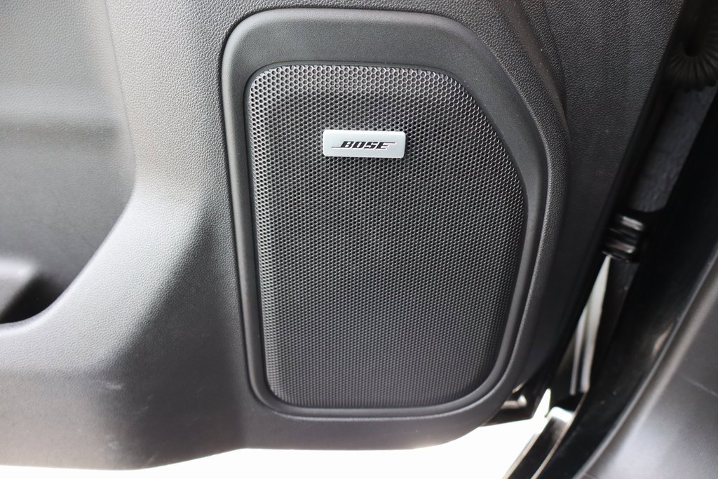 Used 2021 Chevrolet Silverado 1500 High Country w/ Technology Package image 15