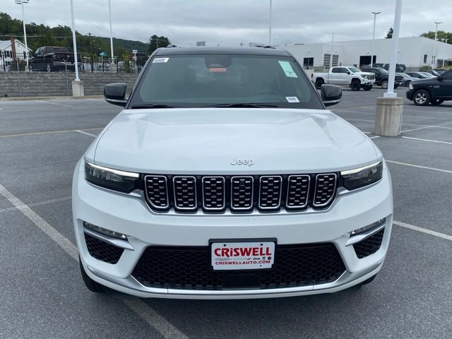 New 2025 Jeep Grand Cherokee Summit w/ Adv Protech Group IV AWD/4WD image 10