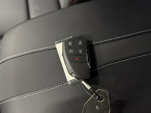 New 2026 Chevrolet Traverse RS w/ LPO, Floor Liner Package image 36