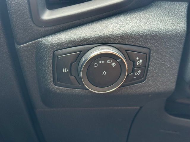 Used 2019 Ford EcoSport SE w/ SE Convenience Package AWD/4WD image 32