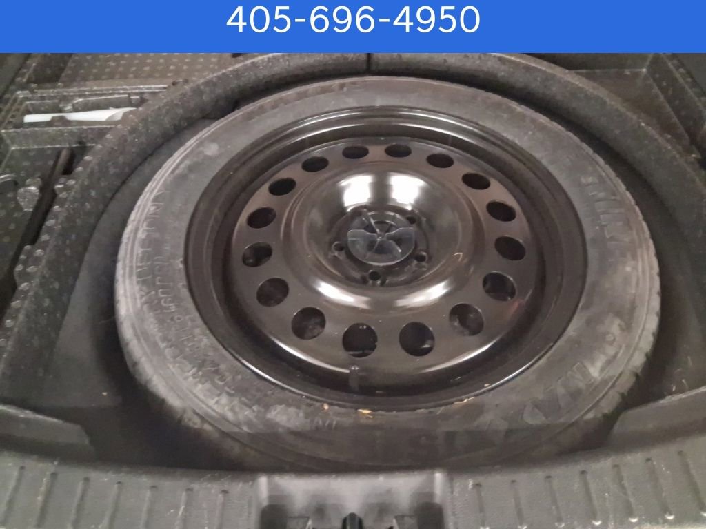 Used 2018 Ford Escape SE image 19