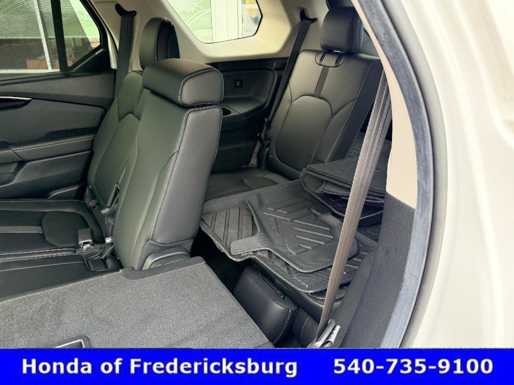 Certified 2025 Honda Pilot EX-L image 28