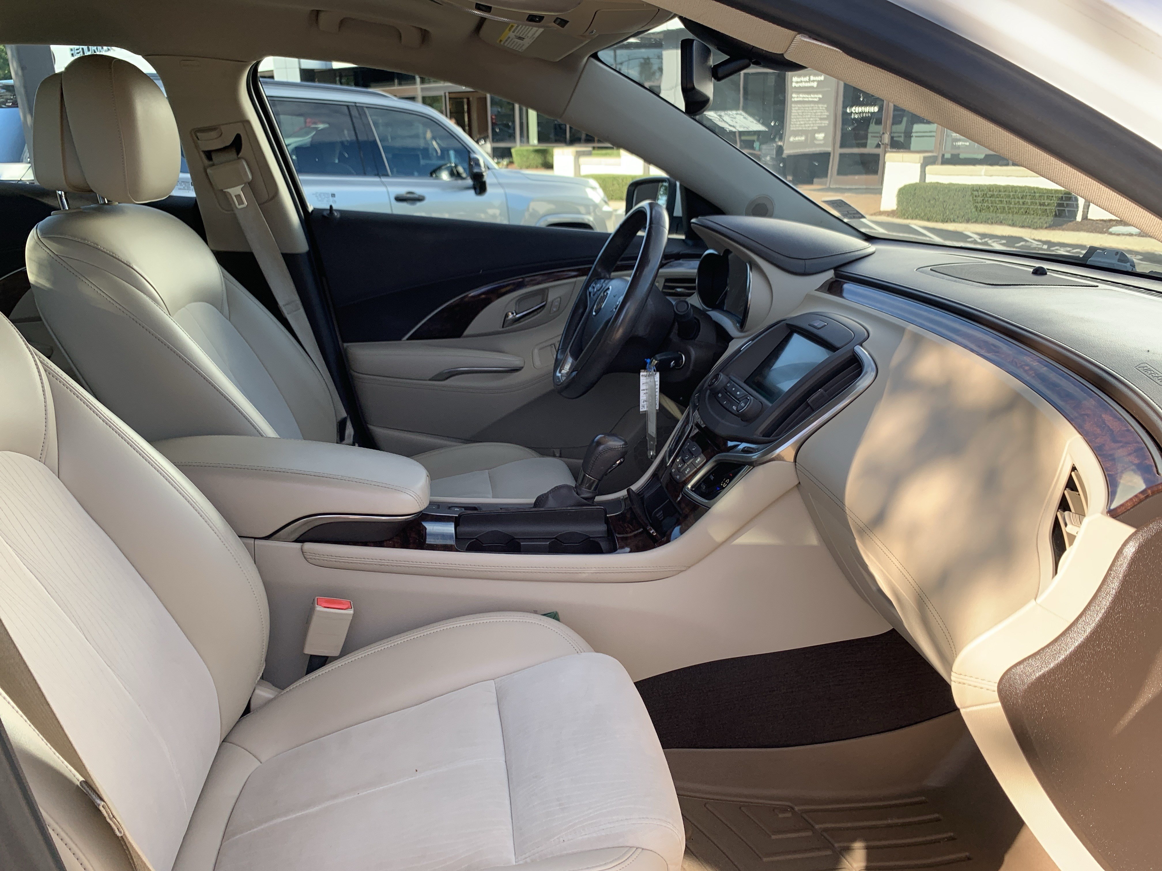 Used 2014 Buick LaCrosse FWD image 35