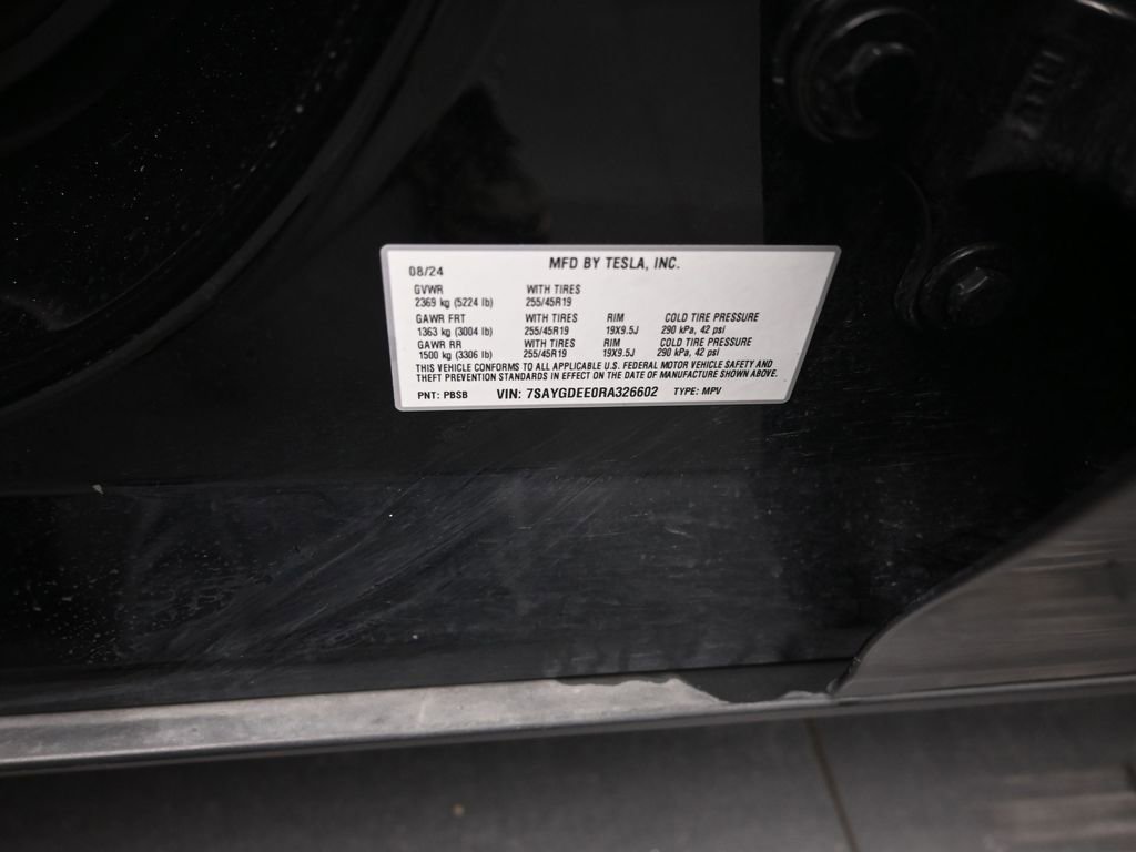 Used 2024 Tesla Model Y Long Range image 19