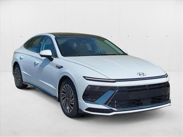 New 2025 Hyundai Sonata Limited image 6