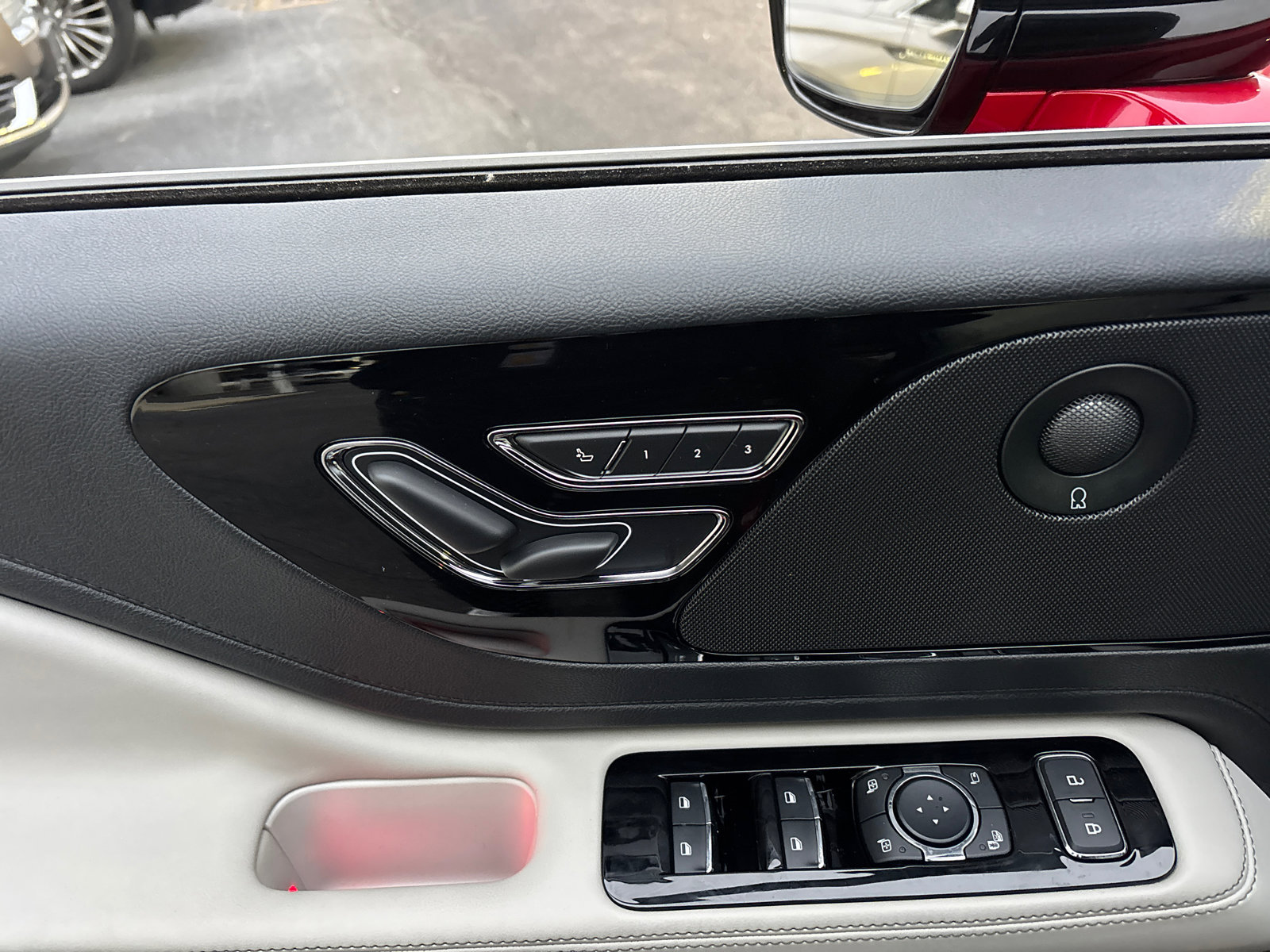 New 2026 Lincoln Aviator Reserve w/ Illumination Package image 12