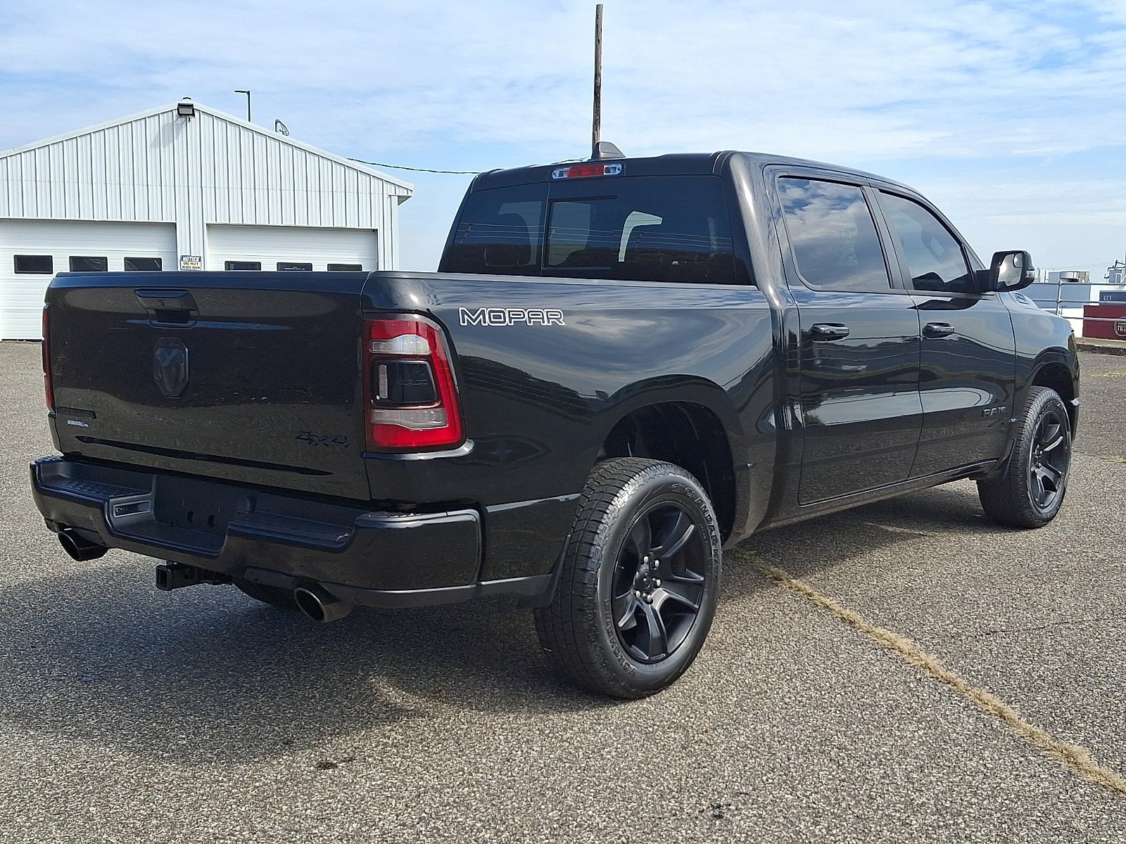 Certified 2024 RAM 1500 Big Horn AWD/4WD image 6