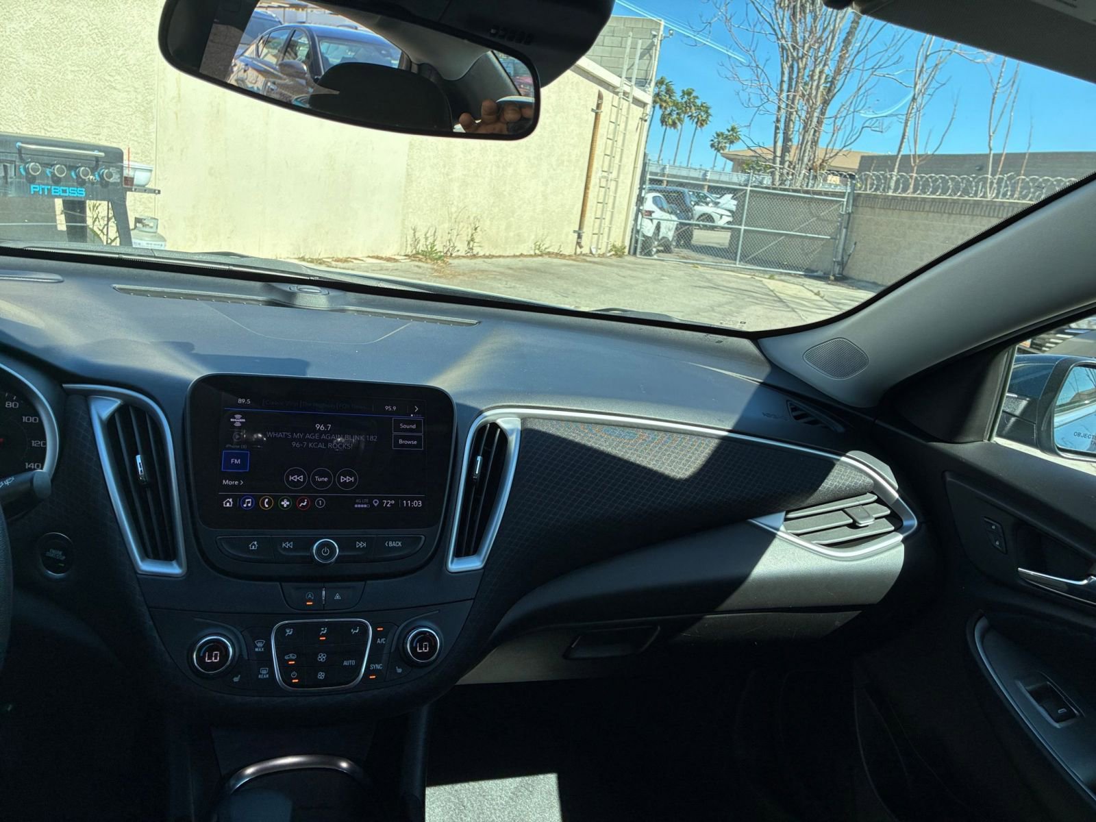 Used 2024 Chevrolet Malibu LT image 36