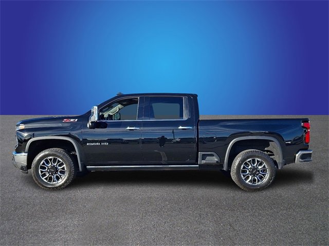 Used 2024 Chevrolet Silverado 2500 LTZ w/ LTZ Plus Package image 7