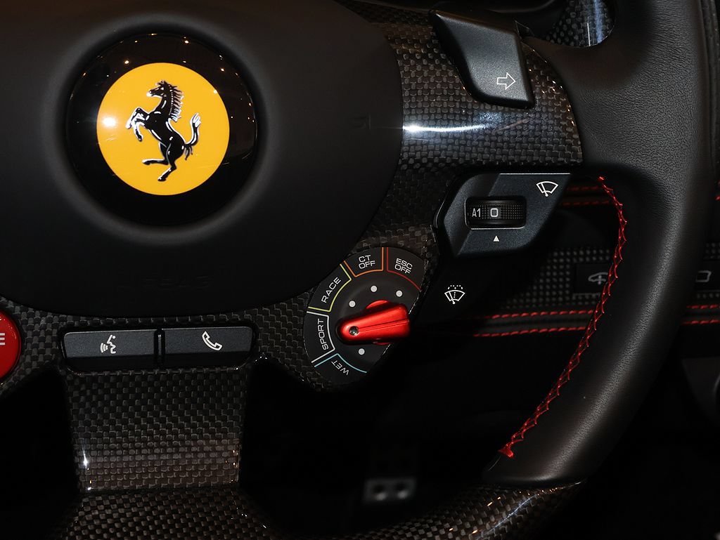 Certified 2023 Ferrari F8 Tributo RWD image 99
