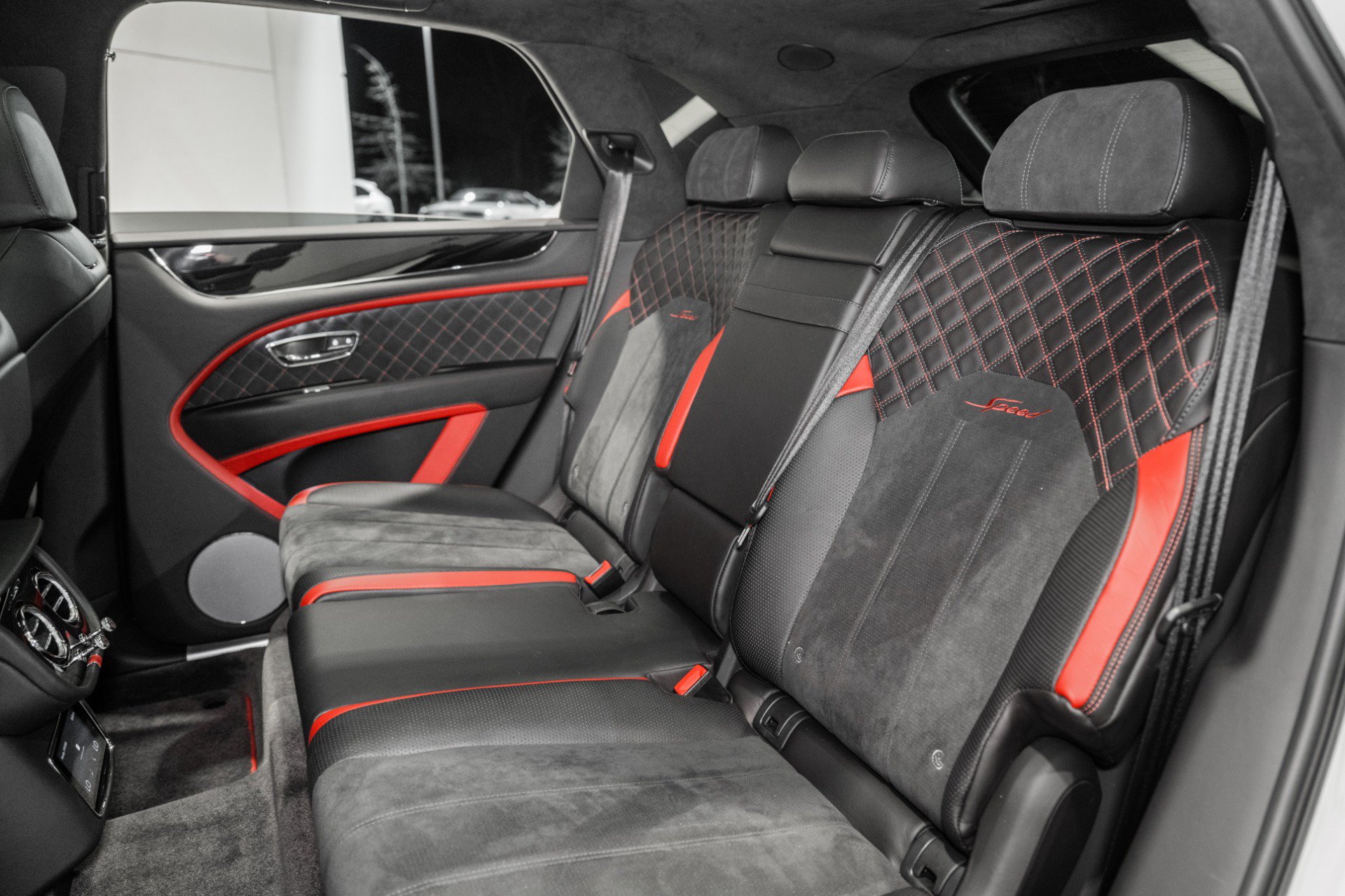 Used 2021 Bentley Bentayga Speed AWD/4WD image 12