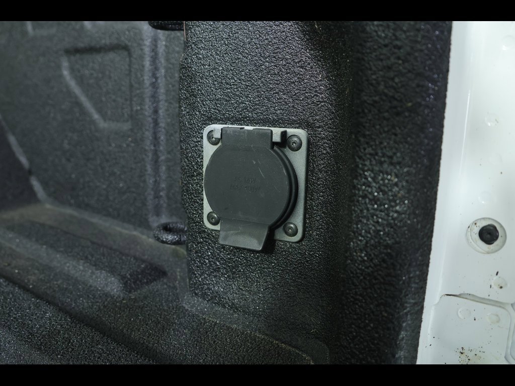 Used 2023 Chevrolet Silverado 2500 High Country w/ Z71 Off-Road Package image 21