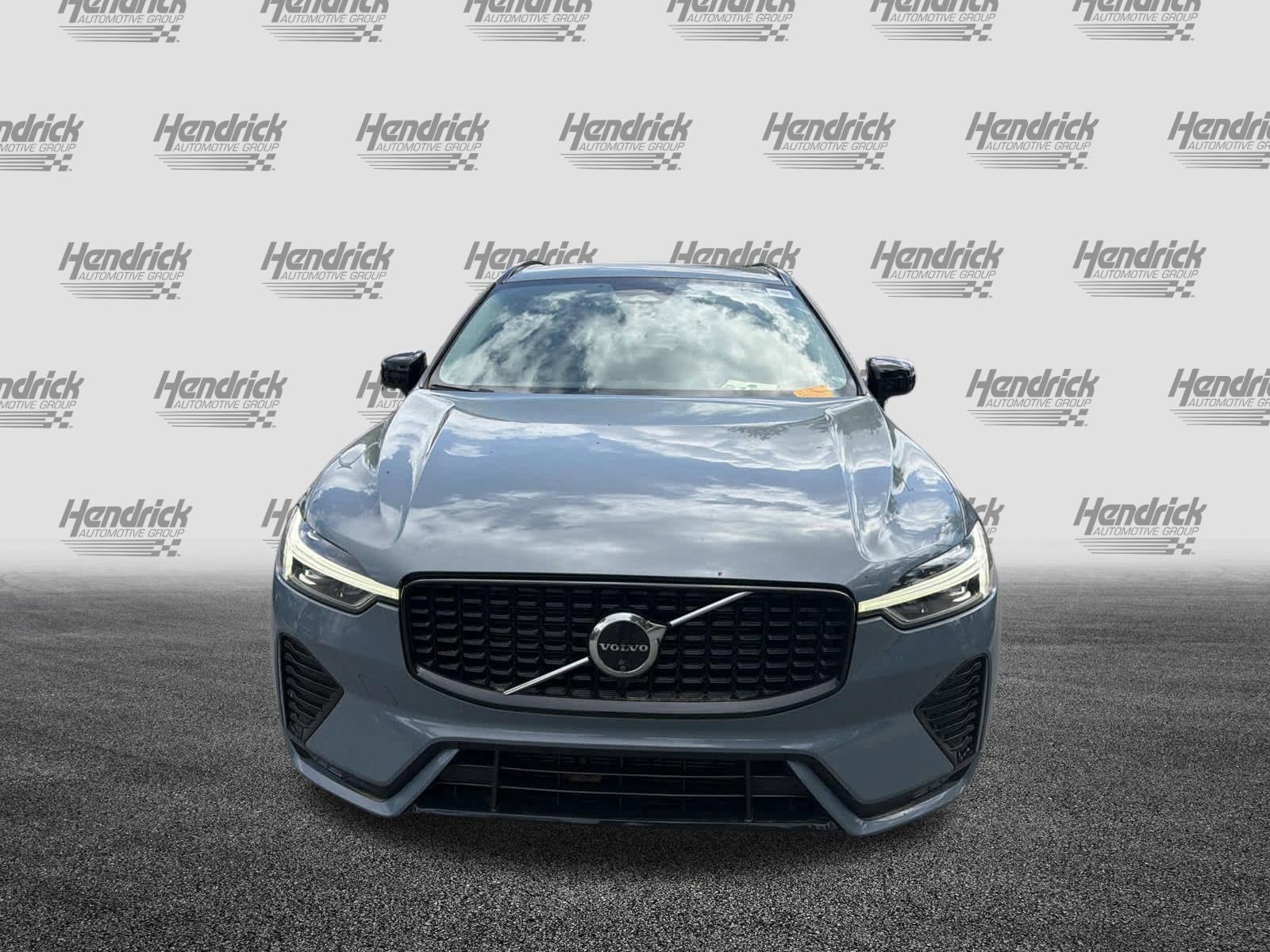 Used 2024 Volvo XC60 B5 Plus w/ Protection Package Premier image 5