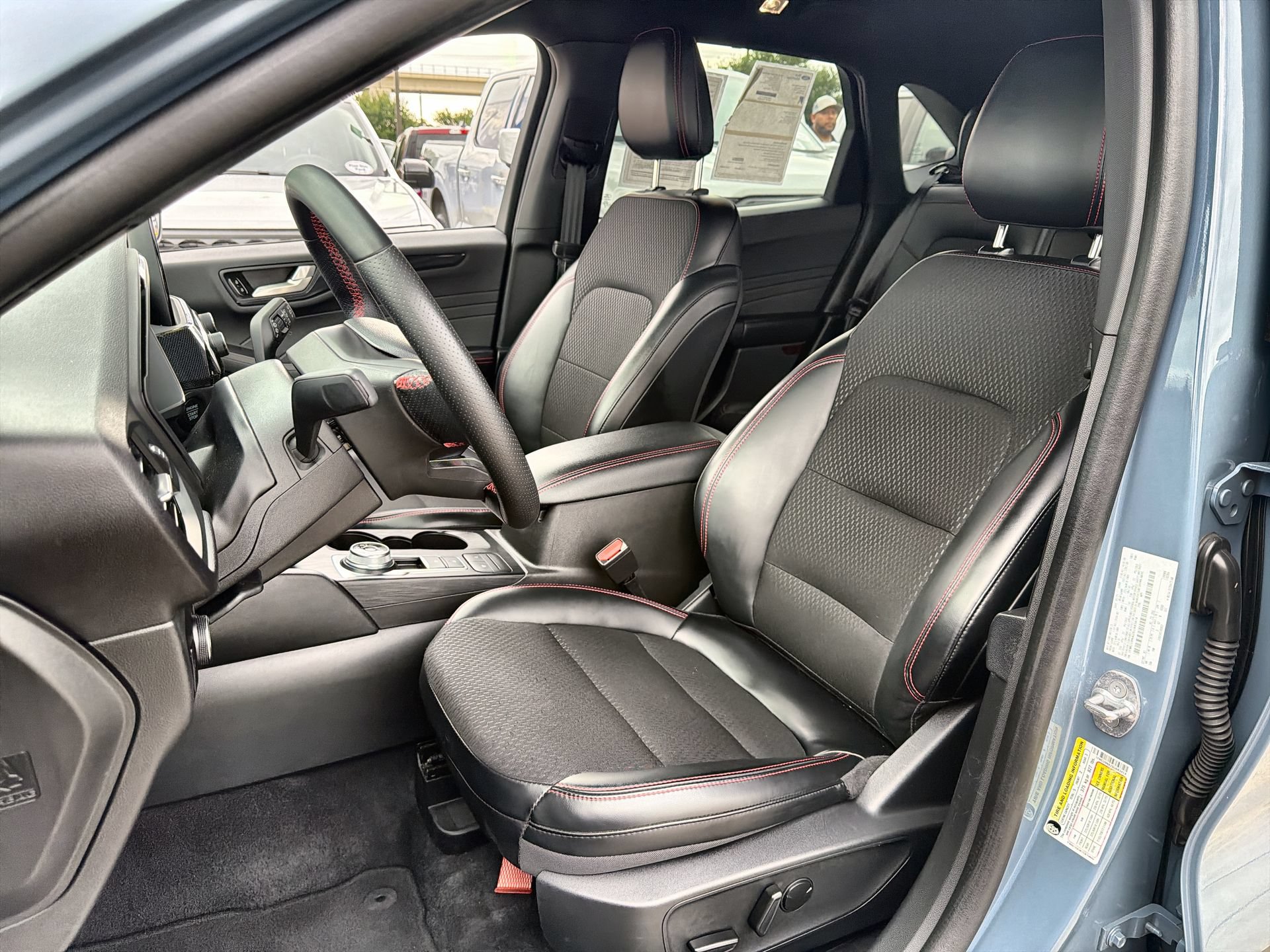 Certified 2025 Ford Escape ST-Line Select AWD/4WD image 11